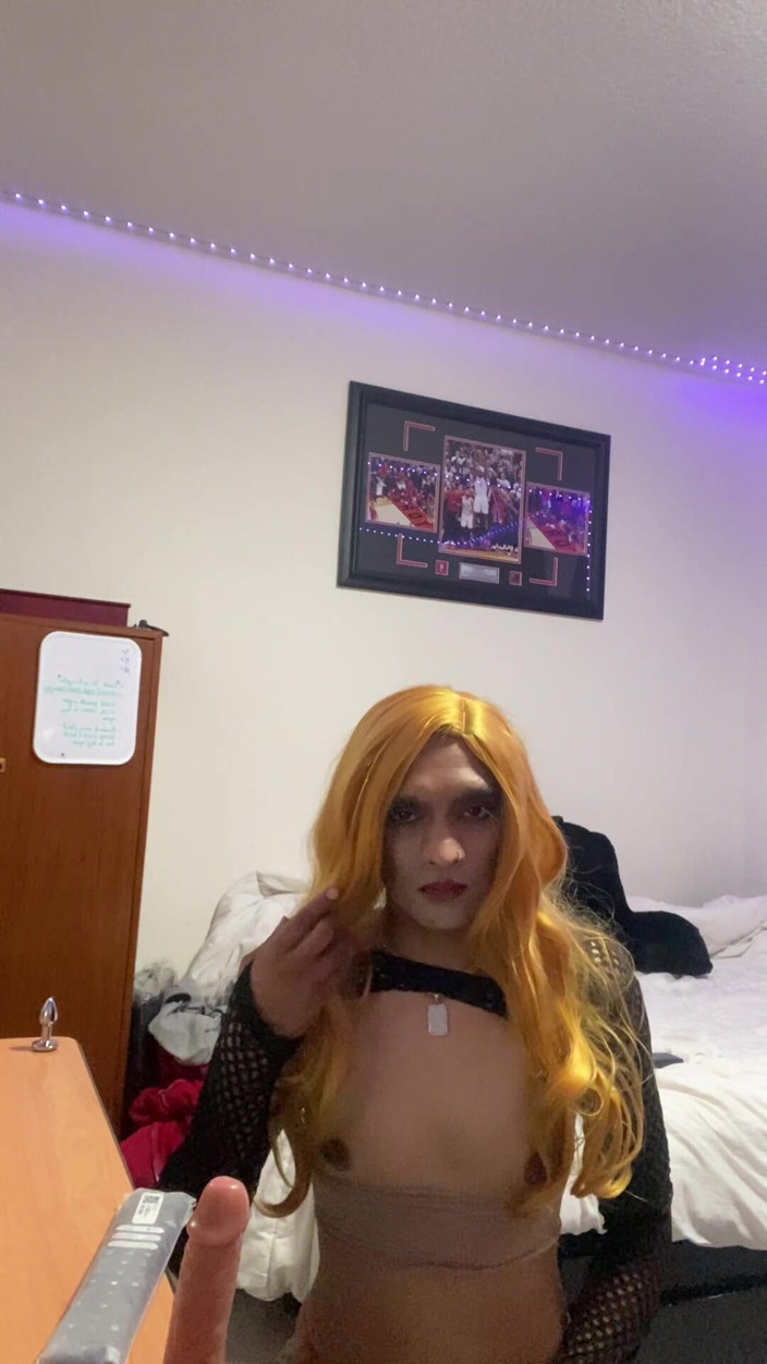 FemBoyAmi: Sexy indický fem chlapec crossdresser teen mladá sexy