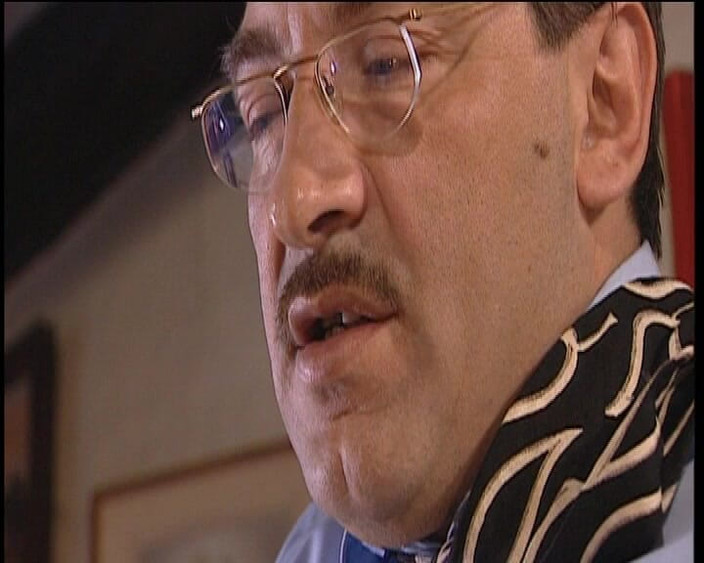 GOLDLIGHT - OFFICIAL: 金发德国辣妈家庭主妇与柏屁股需要巨大的鸡巴