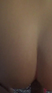 Caseiro pornô com fofa e sexy meia-irmã árabe quando os pais estão fora