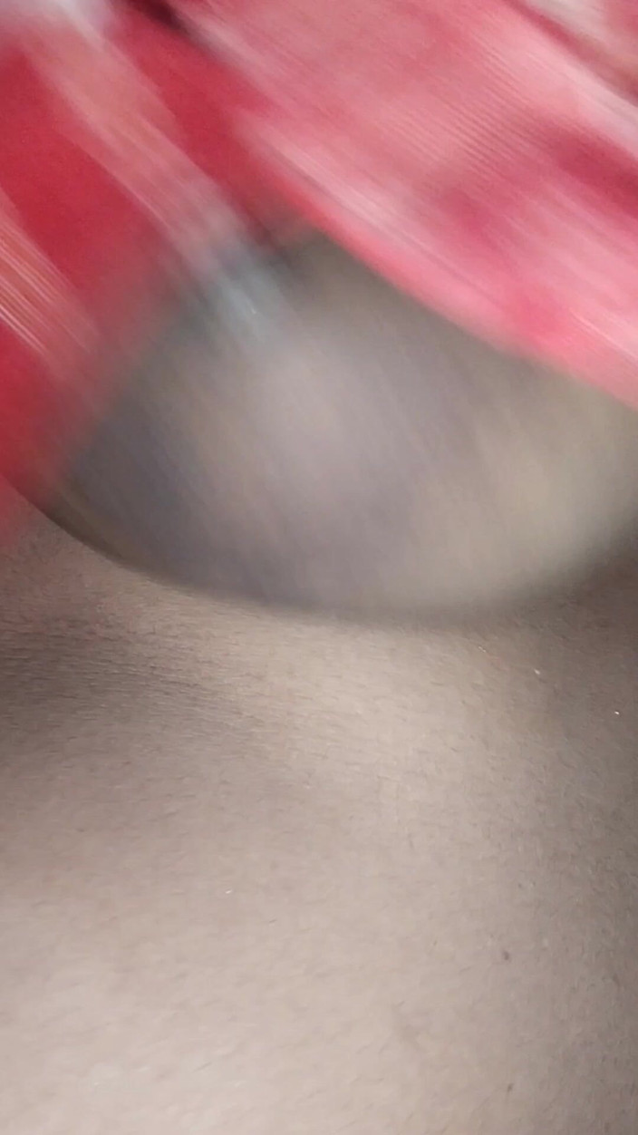 Riya darling: Le tette enormi della zia desi il bagno
