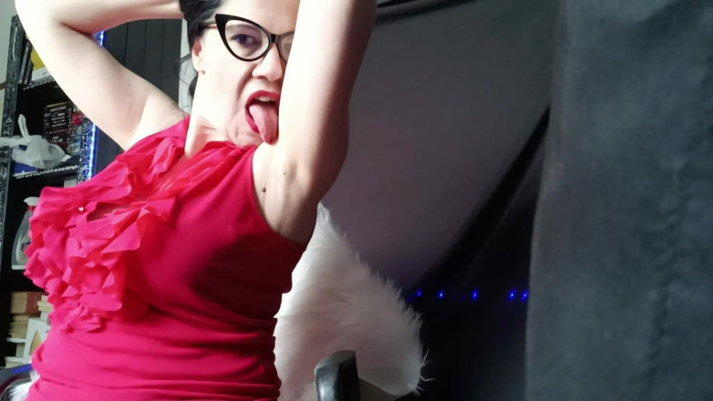 Bergami Melissa: Padronadomination: Armpits for Wanker Losers