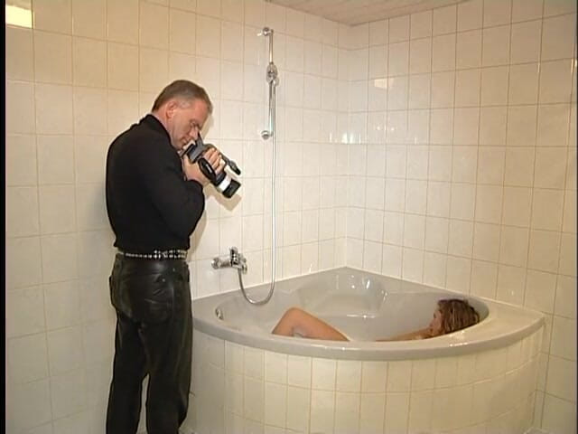 Slutty Teenies: Sexy teen loves taking a bath and posing for the...