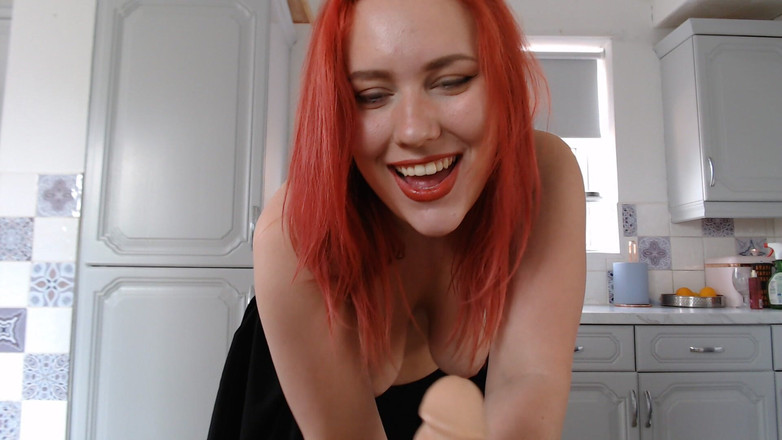 Ripley sweet studio: Gã khổng lồ ăn bạn cho bữa trưa