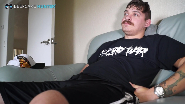 Beefcake Hunter: Riding Marks Svamphuvud kuk