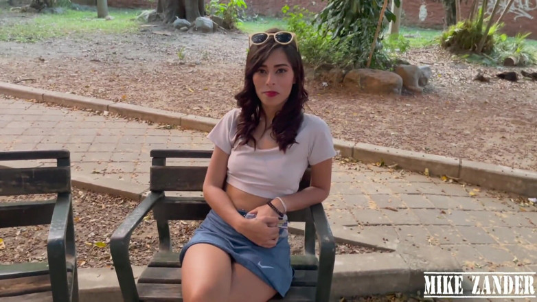 MIKEZANDER01: Fucking with a Delicious Teen Girl of Medellin