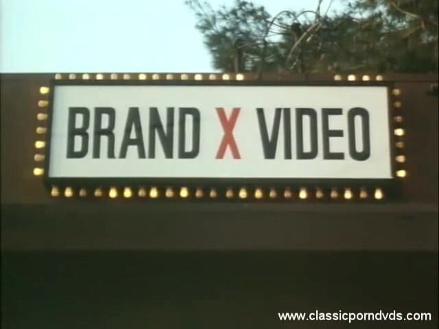 Classic Porn DVDs: Fa un viaggio indietro nell'era d'oro del porno!