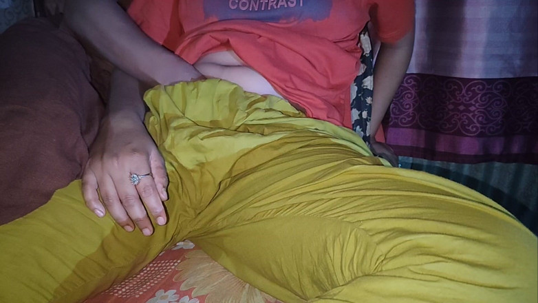 Rozi: 열정적인 전희와 사랑스러운 커플의 깊은 연결