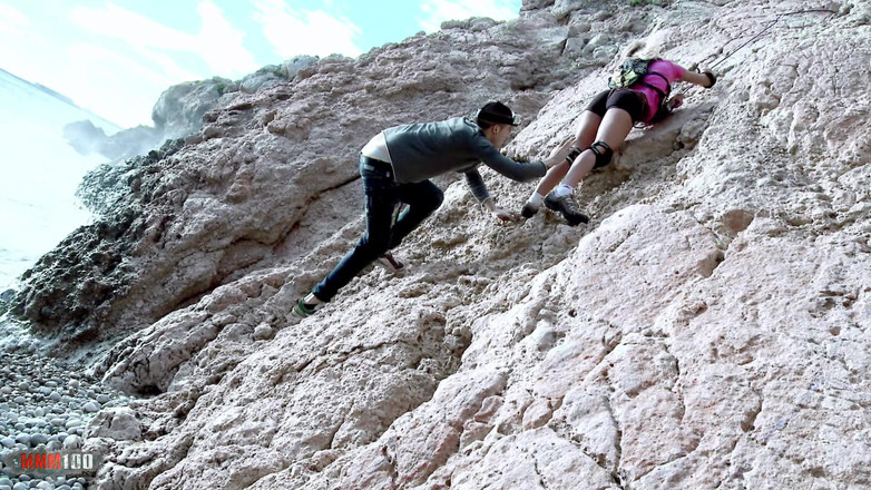 MMM100 Fuck Buddies: Anita Ribeiro: Alpinismul anitei se transformă în acțiune rock-dură cu Kevin...