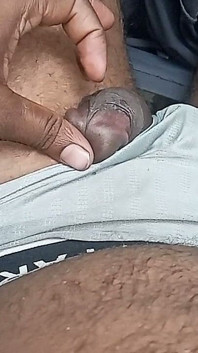 Moje indická manželka saje velký penis a líbání