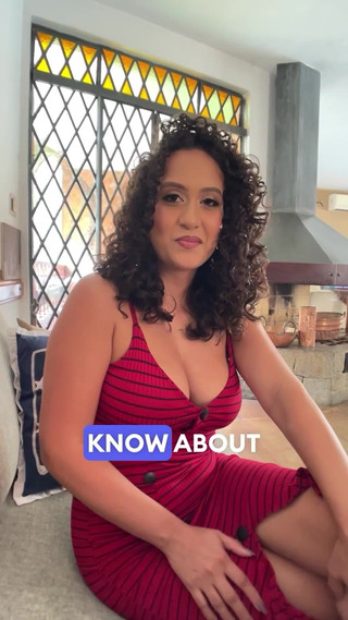 Johnny Grey: Tetona latina en primer plano: garganta profunda y estilo perrito...