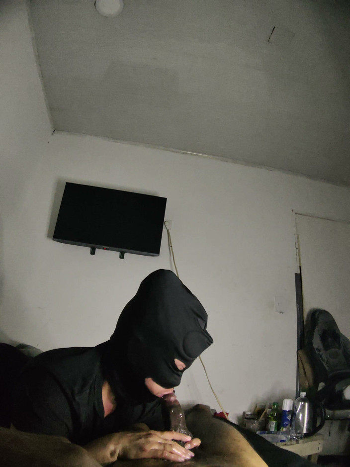 Cum-lobian dickdrainers: Throat Champ Black Mask 4