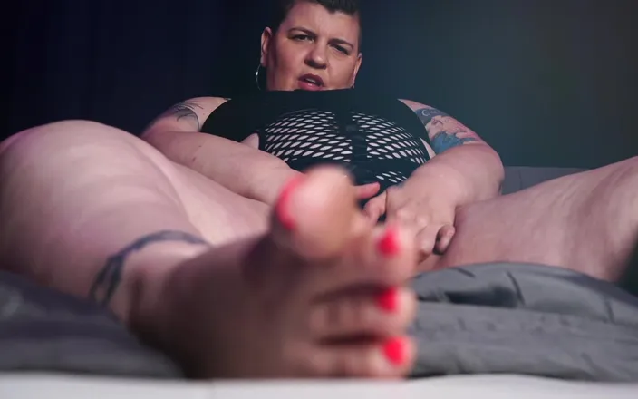 Miss quinn Cater: Missquinn Masturbating and Seeing Her Toes Curl