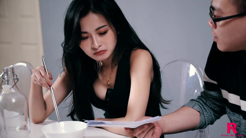 Asian Milfs n Teens: สาวดี - Perv Milfs n Teens