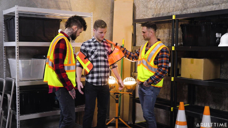 Heteroflexible: Heteroflexible - Hatler Gurius a Blain O'connor Lust pro Jonathana Taylora...