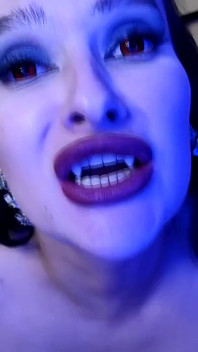 Vampire Goddess Cums Like Crazy