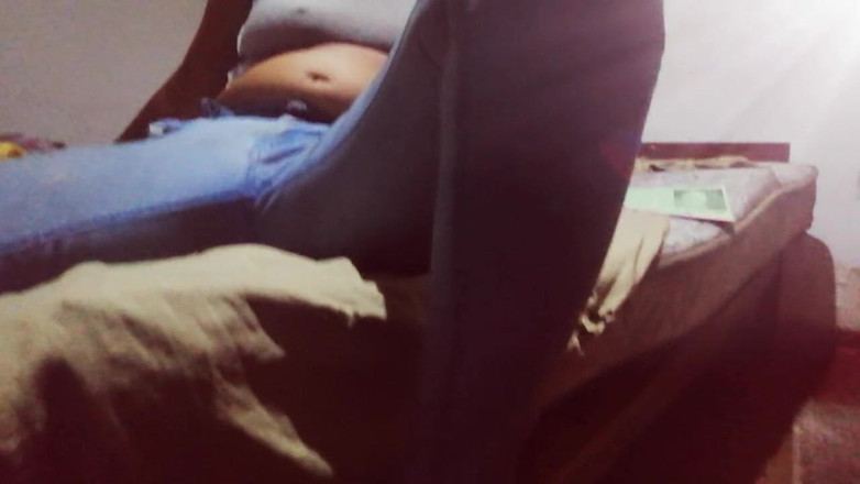 Tina Baby: Adik iparku menggodaku tanpa pentil bercahaya