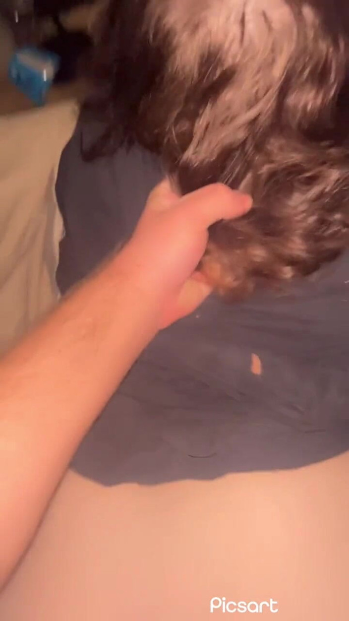 Mushroombitchx: Drsné šukání zezadu a prstění
