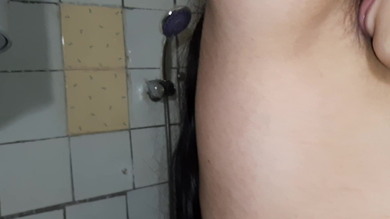 Lesbian-illusion: Я пописав їй в рот, а потім вона лизала мою пизду, соски і пахви - lesbian-illusion
