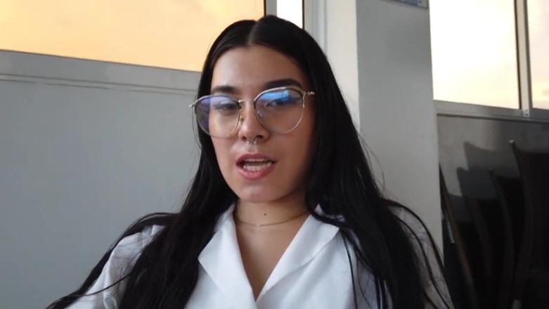 Bucara sex: Loly Fox și un fetiș sexy cu picioarele cu Sofia