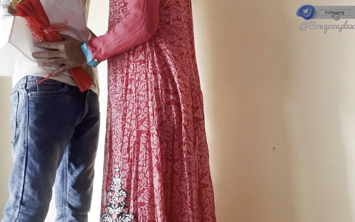 Bongcouplexxx: Quase foi pega por seu marido desi bengali village bhabi...