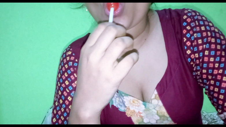 Angel Surovi Lata: India Lolipop Deke Cudai Kiya Part_01