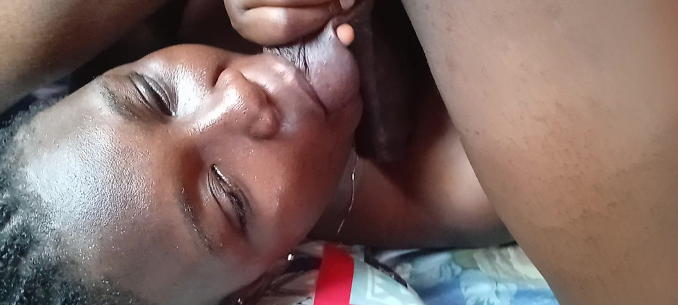 Creamyshuga: 夫妻玩真心话大冒险老公被老婆的阴户吸引，享受场景