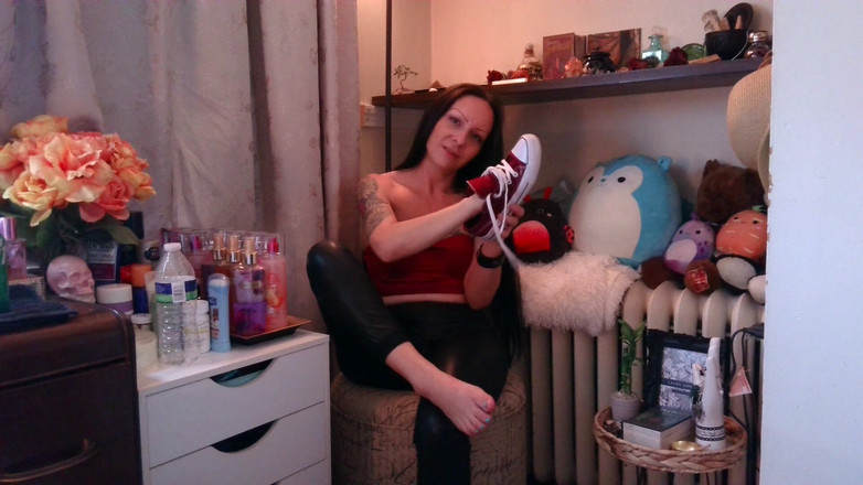 Raven Willow: vuoi prendere un frusto della mia scarpa