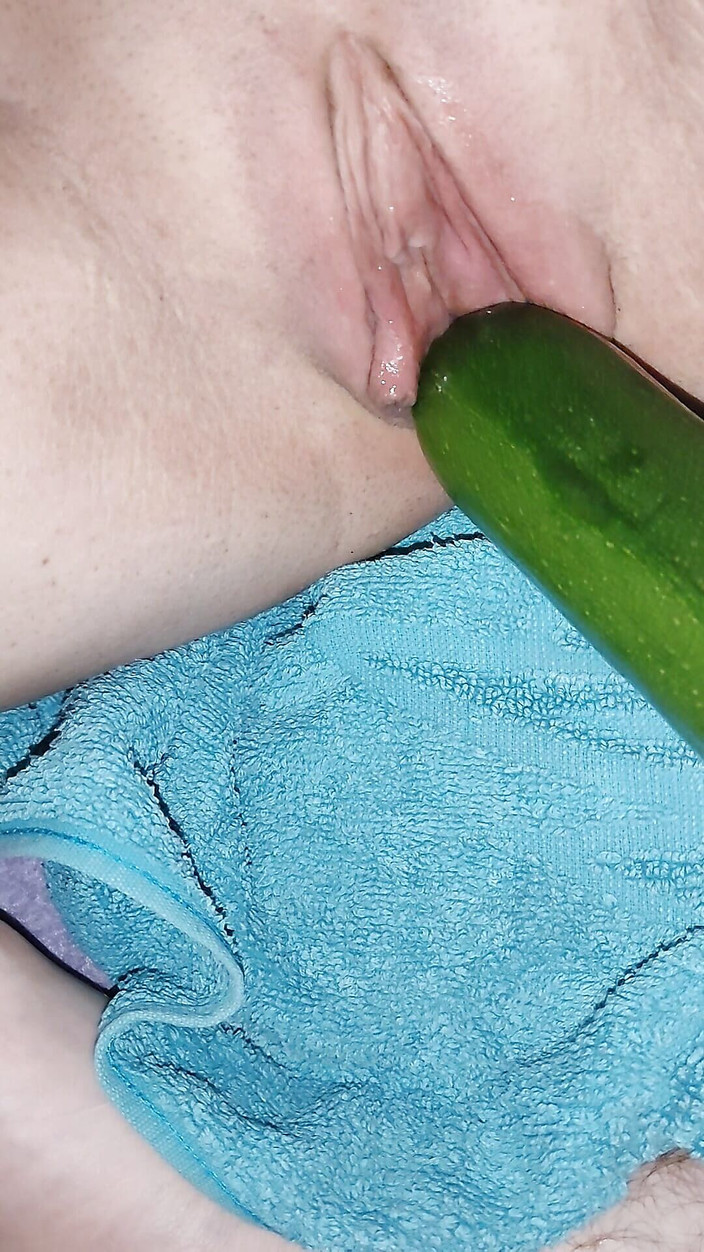 Wild Life PA: Penetrace Mokré kundičky od velké okurky