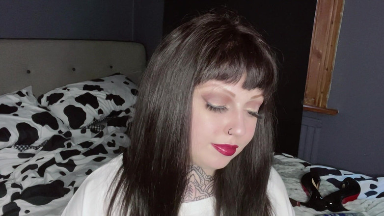 Miss Valentina: 残酷な教師のウェッジーペニッシュメント