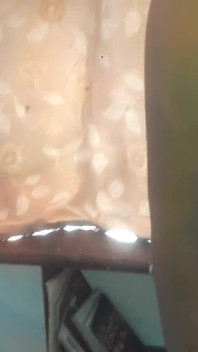 Ibu tiri nyepong sambil pakai gaun pesta