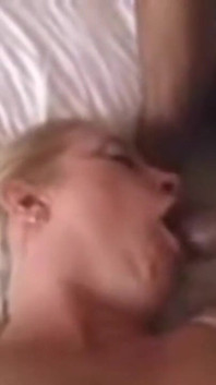 Büyük zenci yarağı bağımlılığı -% 100 amatör ve ev yapımı porno videoları. Orta yaşlı seksi kadınlar büyük zenci yarağı bağımlısı ve ırklararası sikişiyor.