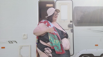 SSBBWLadyBrads: Caravan tiny door part 2