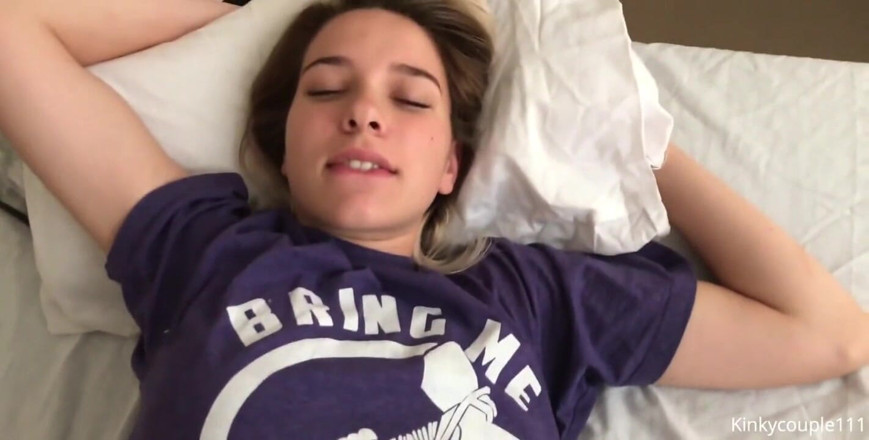Samantha Flair: Nieznajomy wkradł się do mojego pokoju