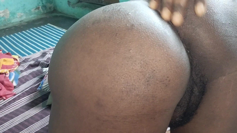 Riya darling: Desi schwarzer arsch, milchige möpse, fickshow