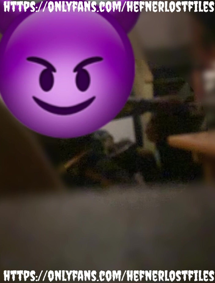 Jenko: Jovem thot adora garganta a porra fora do meu pau