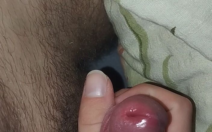 Alimpije33: Jonge aftrekbeurt kleine penis