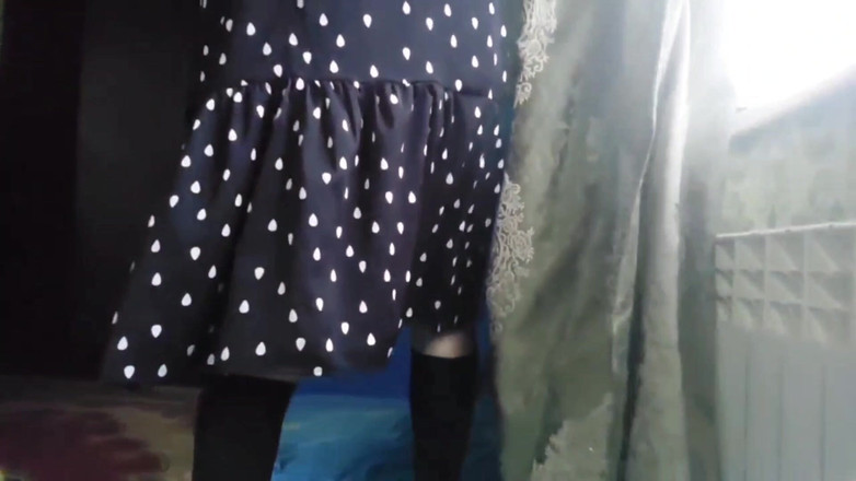 Kitty_Cross: Cızırtılı ve sansasyonel: travesti kitty'nin müzikal dünyası