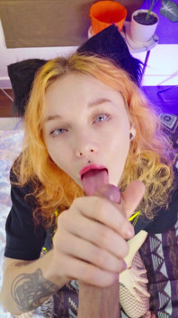 Kitty Served Big Dick and Deserved Some Milk