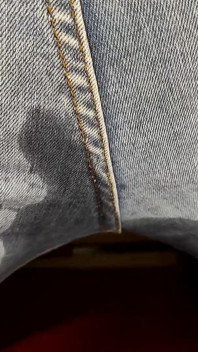Ass Jeans Teasing, Pee in Jeans