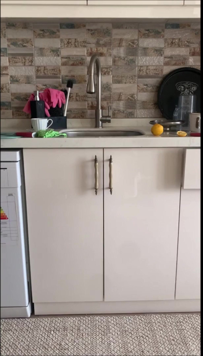 cd_aysemmm: Housewife Big Ass