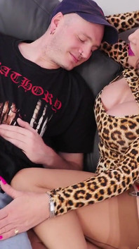 Dirty MILF Seduces Her Stepson