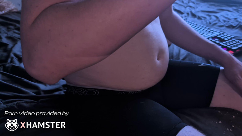 ElementX1018: Stomach Training Session: Birthday Cake 1