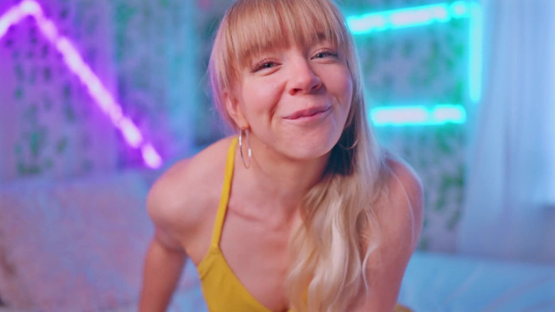 Jolie Lyon: Une belle-mère vous prépare pour des vacances avec ses amis