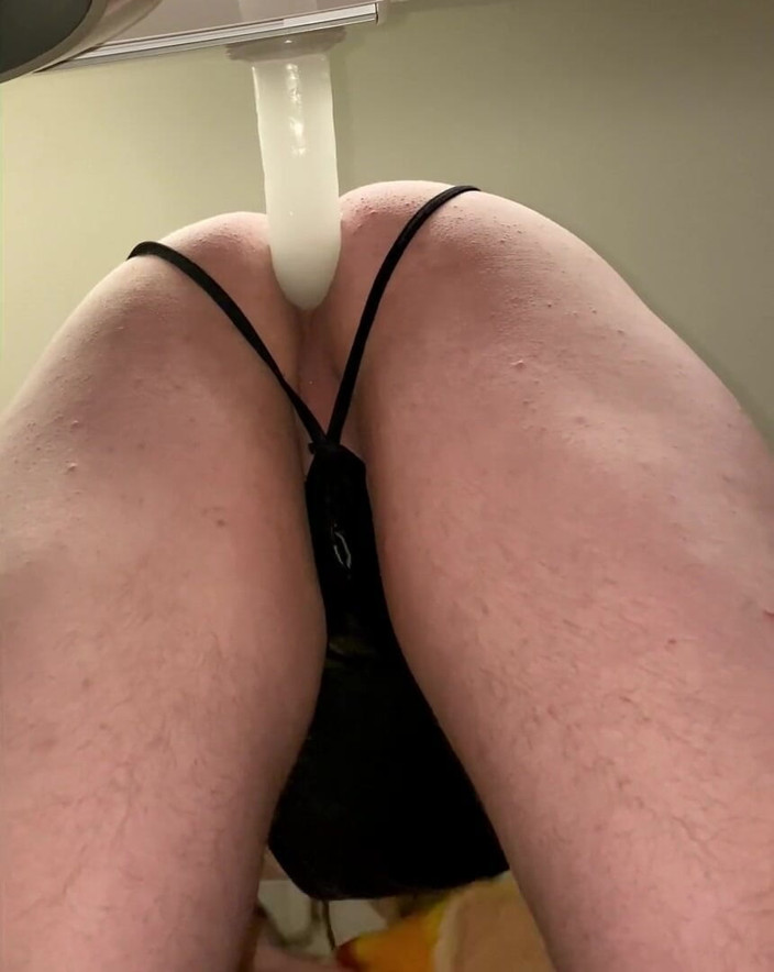 Sweethole: Dildo ride in black g strings