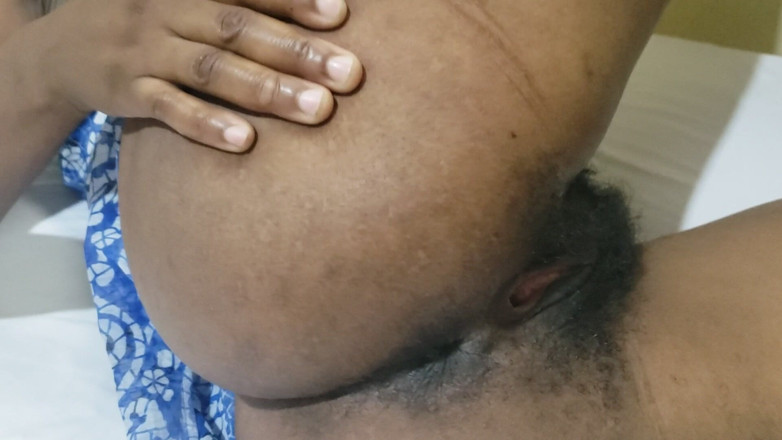 Lovemina: Seksi üvey annenin götünü götten sikmek istiyorum