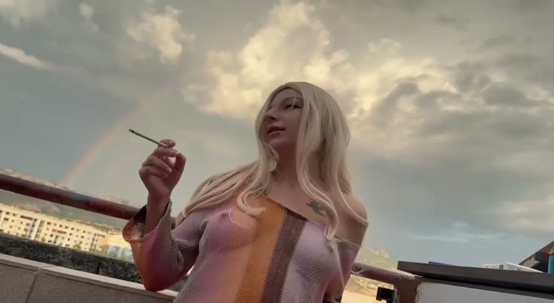 Lana lova: Rainbow Smoking, Stepsis Ass Pussy Teasing