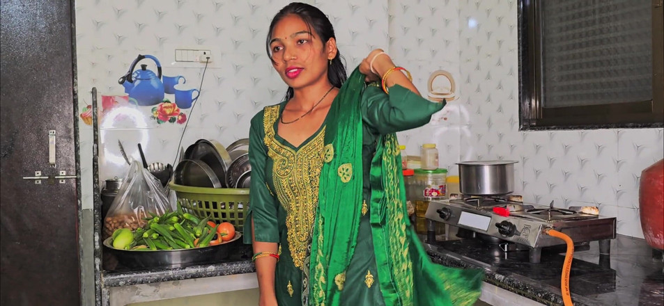 Kavend91: Mujhe Paise Lekar Chudna Pada Hindština Audio Sex