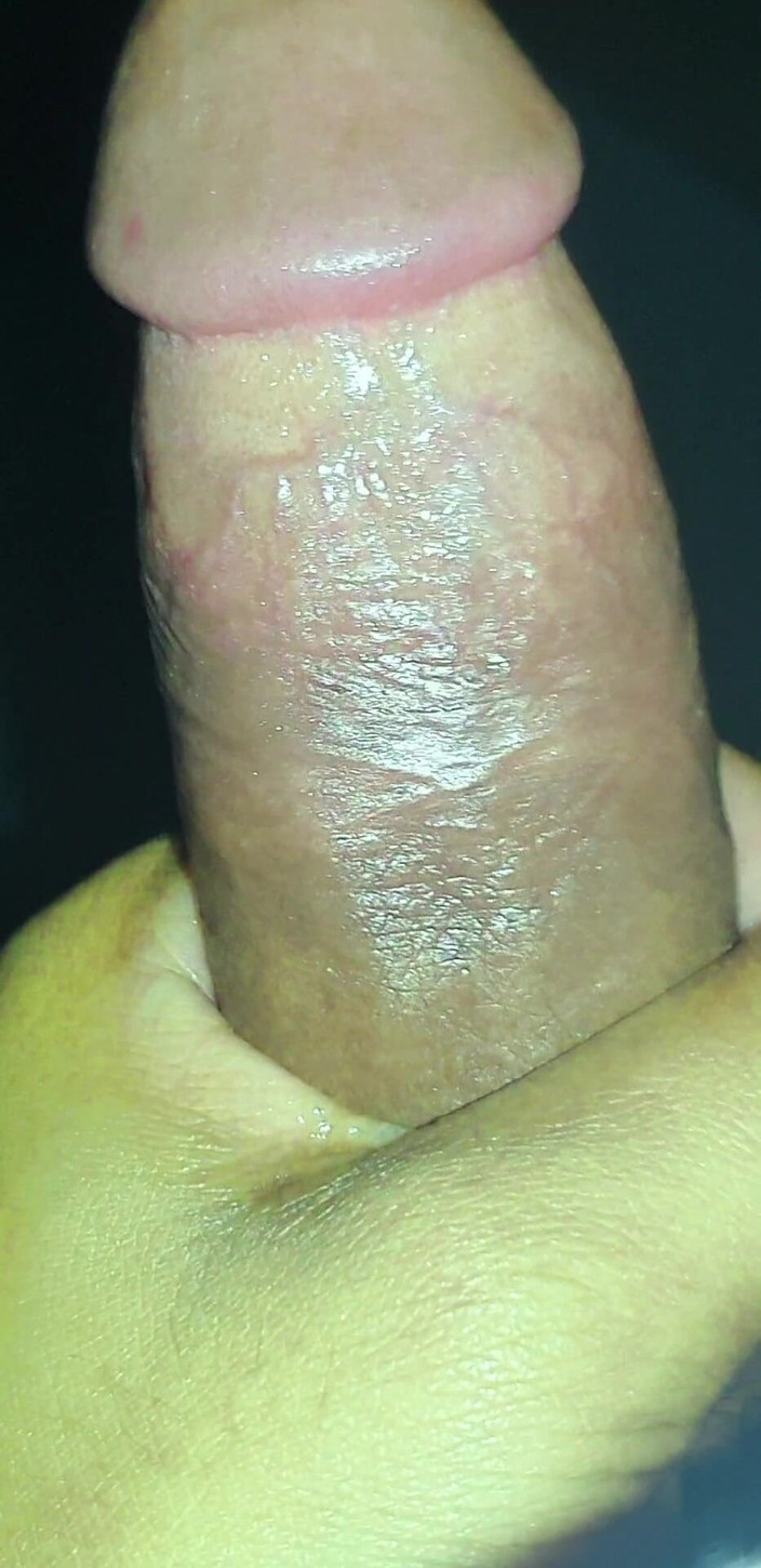 Xujjal: Un chico delgado nuevo video de masturbación caliente