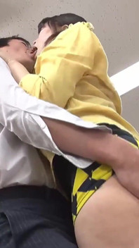 How President Yuka Hirose Uses Her Extremely Erotic Ass to Educate Her Employees -4
