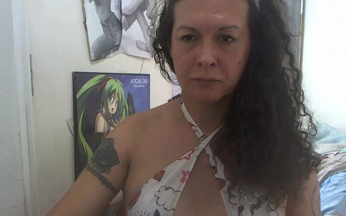 Nikki Montero: Stream begann 11/05/2021 11:40 Uhr tanzen und wichsen in einem versauten kleid,...